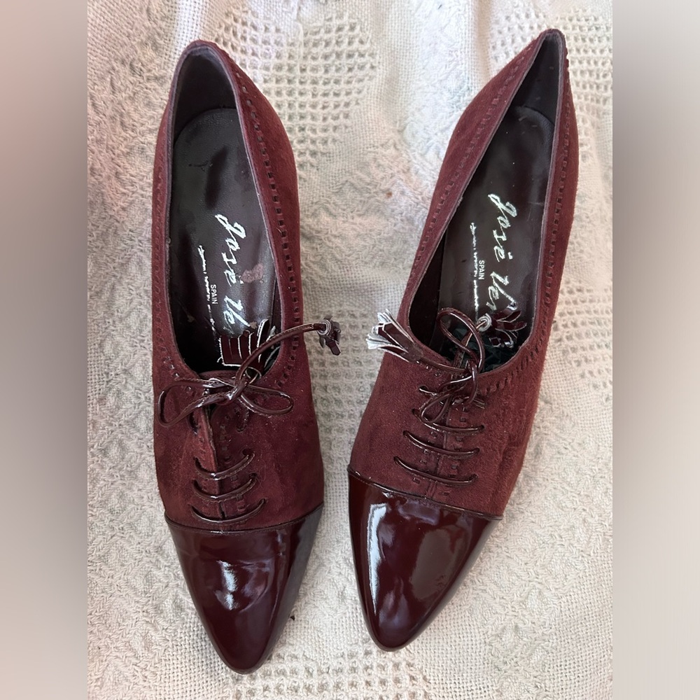 vintage  jose vera brown suede and patent leather laced heels 2.75”